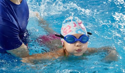Hizmet Görsel - Çocuk Yüzme Kursu